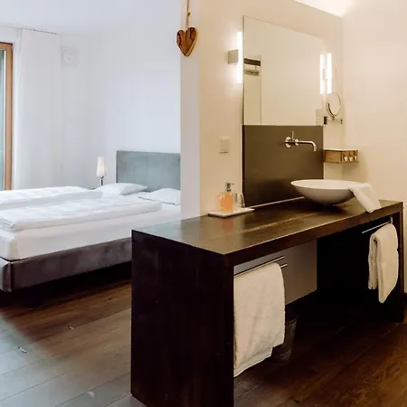 Hotel Hirzinger - Und