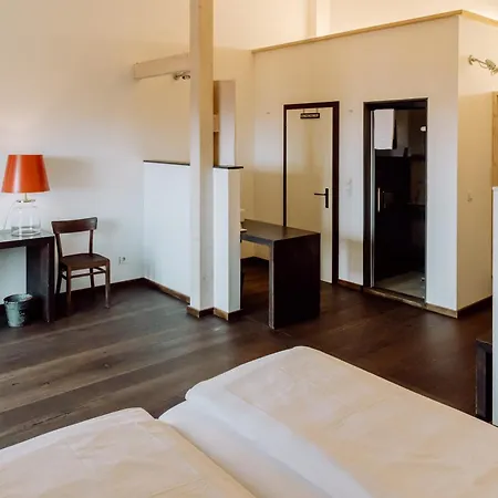 Hotel Hirzinger - Und