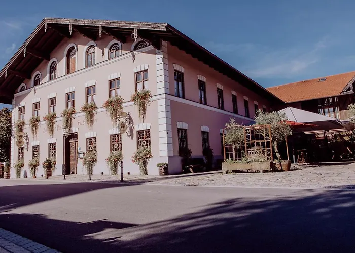 Und Hirzinger Hotel