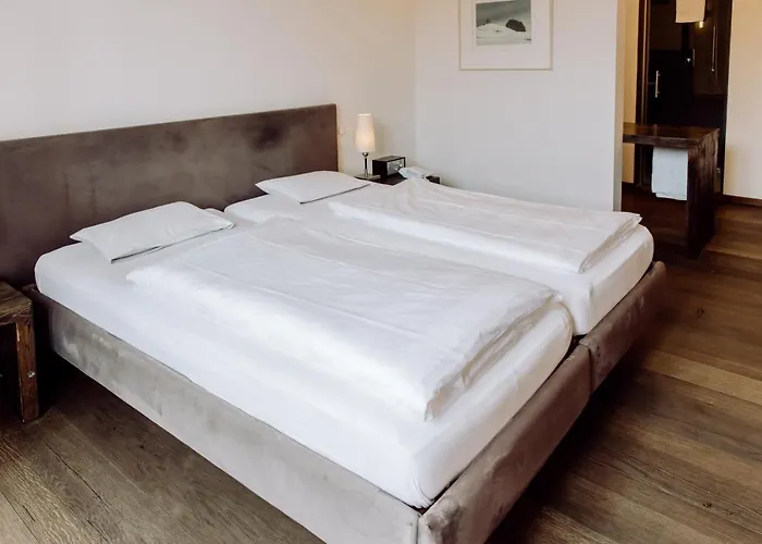 Hotel Und Hirzinger Riedering
