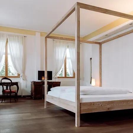 Hirzinger - Und Hotel