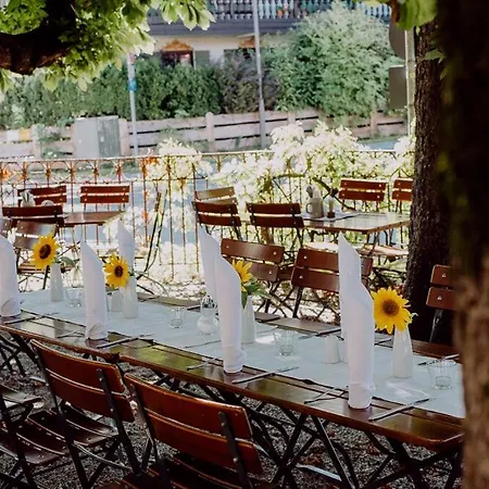 Hotel Hirzinger - Und Riedering