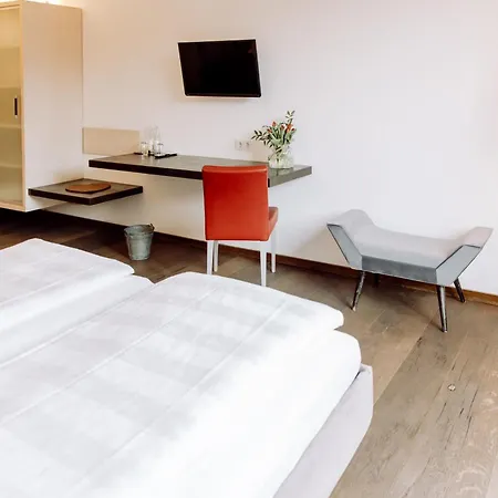 Hirzinger - Und Hotel Riedering
