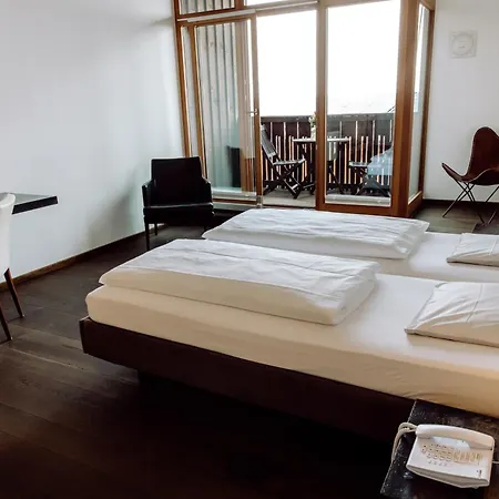 Hotel Hirzinger - Und *